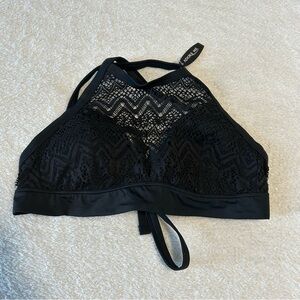 Adore Me size medium black bikini top swimsuit bathing suit top neutral swim NWT